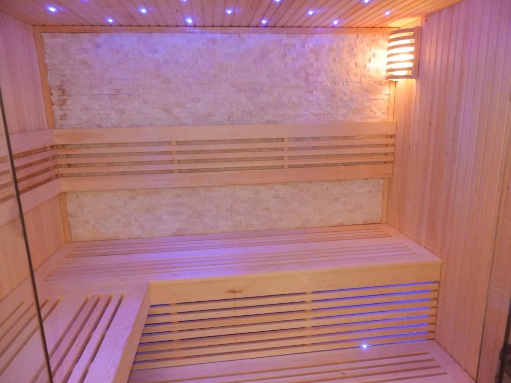 فندق ليونهارديهوف باد تولز المظهر الخارجي الصورة